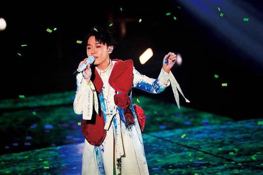 青峰不玩手游仍接百万代言，没做功课惹怒玩家