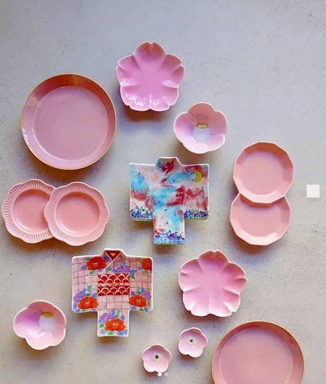 日本的陶瓷店,日本陶瓷店