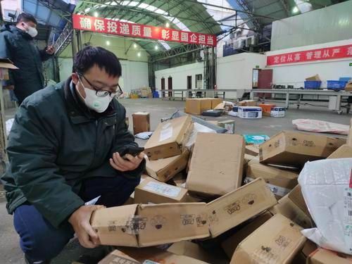 线上问诊、送药上门……医药电商冲上抗疫第一线