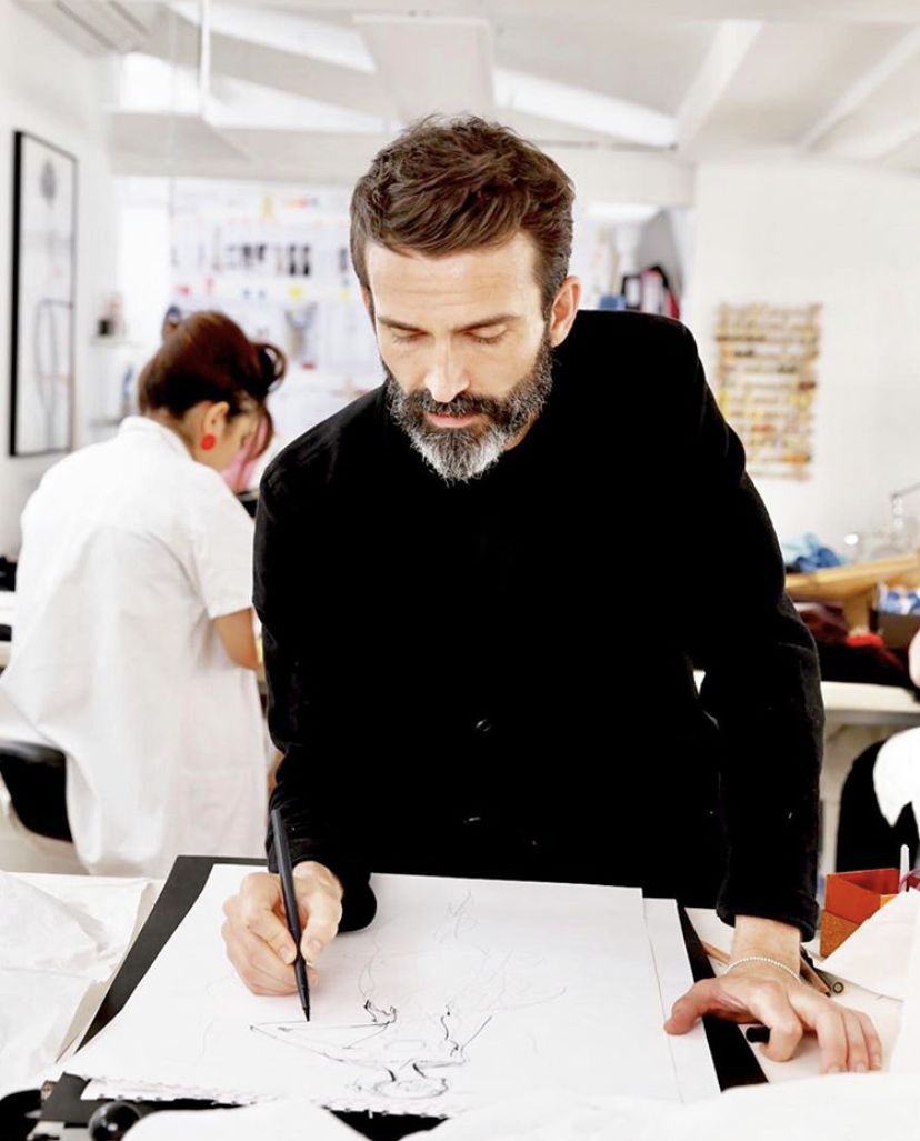 日常生活中的时尚博主,一个居家上班的博主