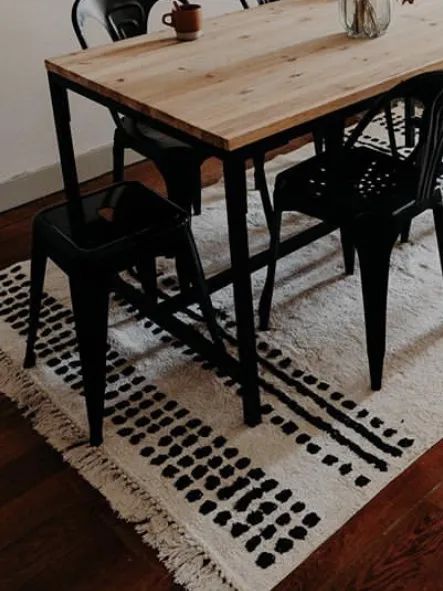 日常生活中的时尚博主,一个居家上班的博主