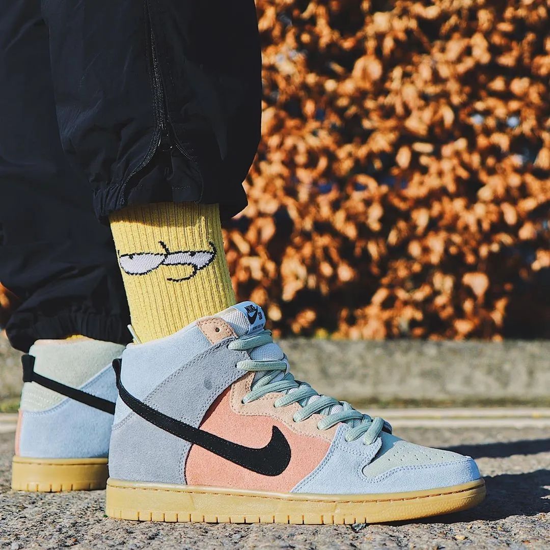 nikedunklow鍜宎irjordan,pradaadidas鑱斿悕