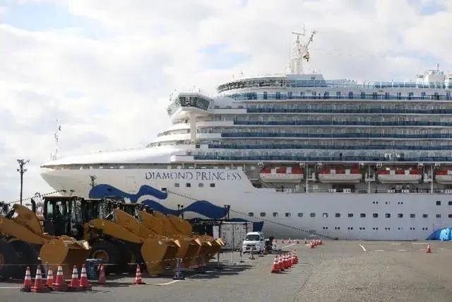 日本公布新冠肺炎治疗方案哮喘吸入剂可改善患者症状？日本肺炎已确诊980例钻石公主号全员下船