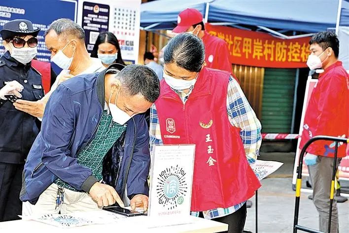 用爱照亮每个角落用心温暖每一个人