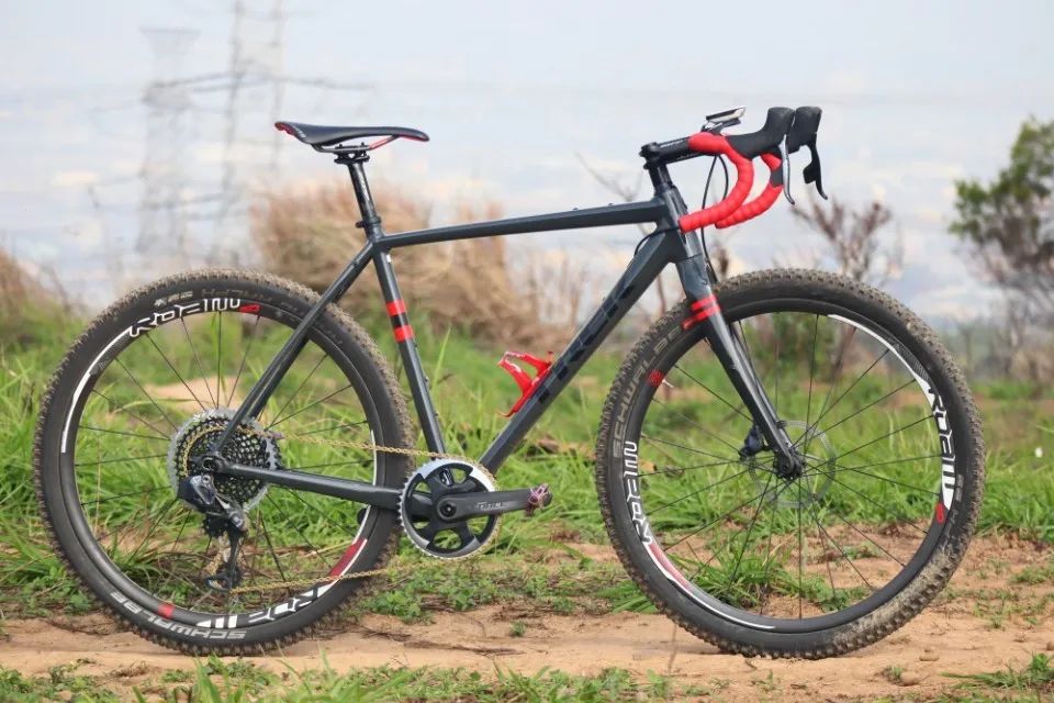 gravel公路车测评,适合180身高的gravel公路车