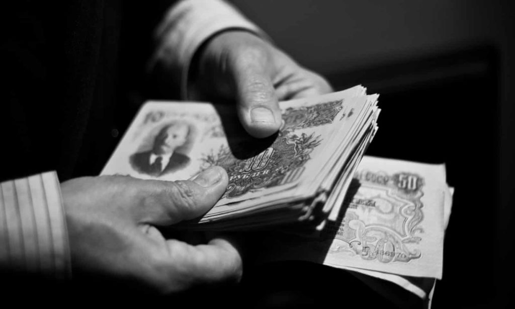 《列夫·朗道》:斯大林时代的真人秀,“我拥有绝对的自由,直到克格勃逮捕了我”