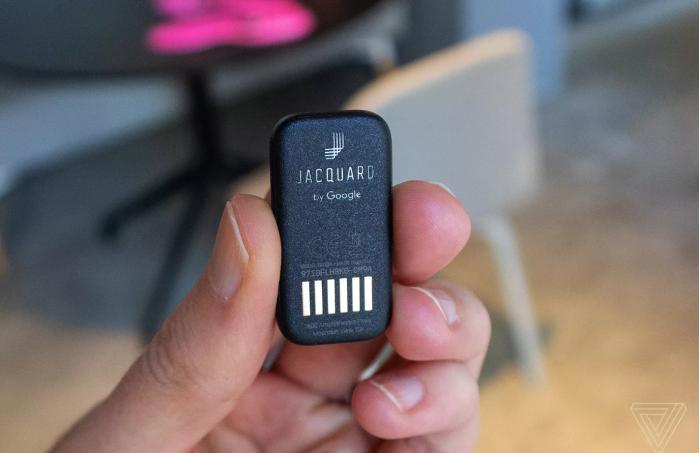 Google阿迪达斯和EA合作开发新型智能鞋垫可跟踪足球运动以获取奖励