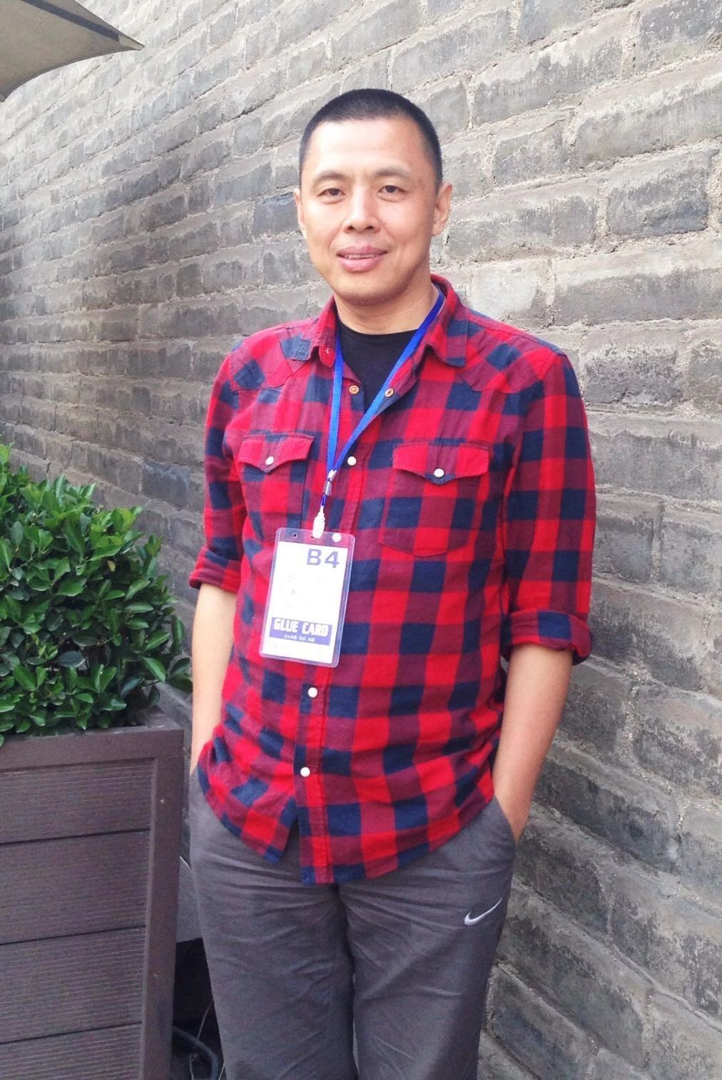 抗疫原创歌曲展播㊵|《没有什么能将爱隔离》