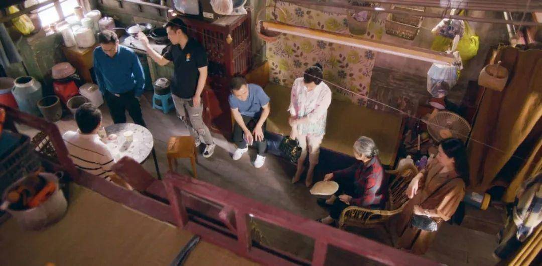 揭秘天价房交易，上海1.5亿豪宅主人现身