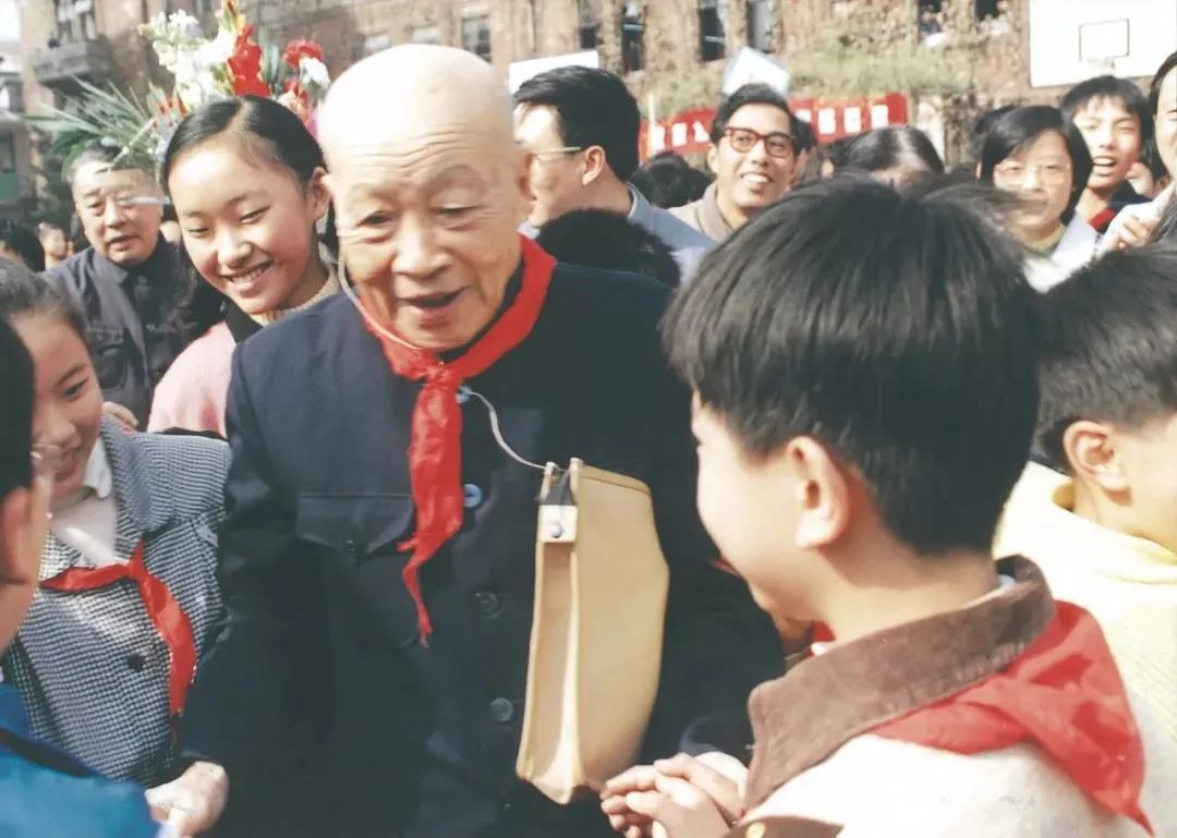 他被称为“数学之王”，却说“语文是成才第一要素”，享寿101岁