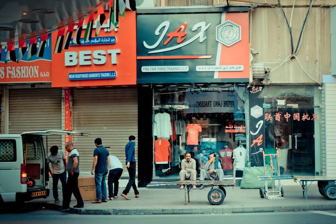 为什么说阿联酋富的流油,富到流油的国家有哪些