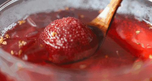 为什么外国人都抢罐头,为啥都在抢罐头