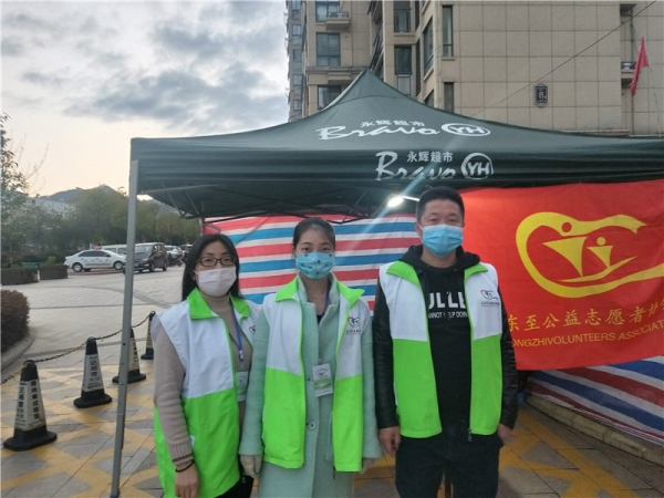 池州抗疫英雄朗诵,激励人心传播大爱共度疫情的歌