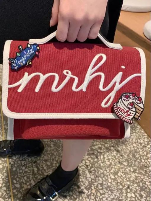 比较实惠的设计师品牌包包,设计师品牌的包包推荐