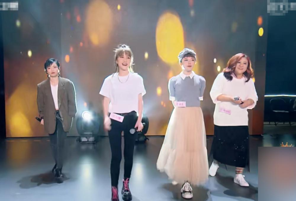 超女许飞尚雯婕王牌对王牌完整版,许飞超女拉票事件真改了吗