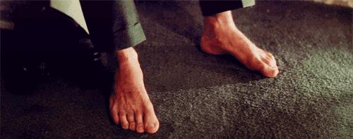 一双能按摩的浴室拖鞋，Q软防滑，好穿到爆，每一步都在保健