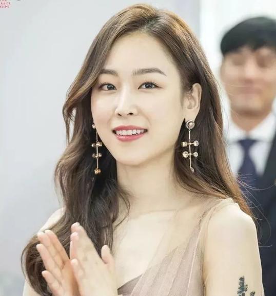 diormac口红,大牌平替口红推荐黄皮显白