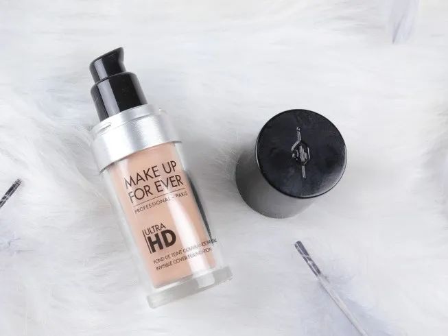 秋冬最水润的粉底液,粉底液推荐秋冬奶油肌