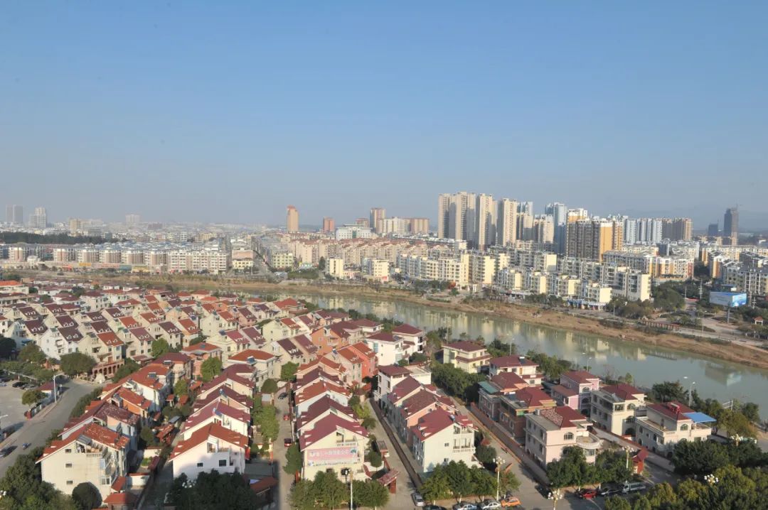 宜居宜业新城镇,宜居宜业新型城市