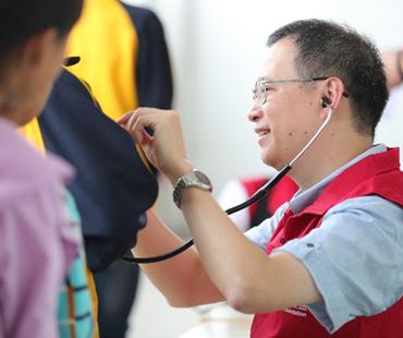 新冠肺炎婴儿一到晚上就咳,宝宝五个月新冠咳嗽怎么办