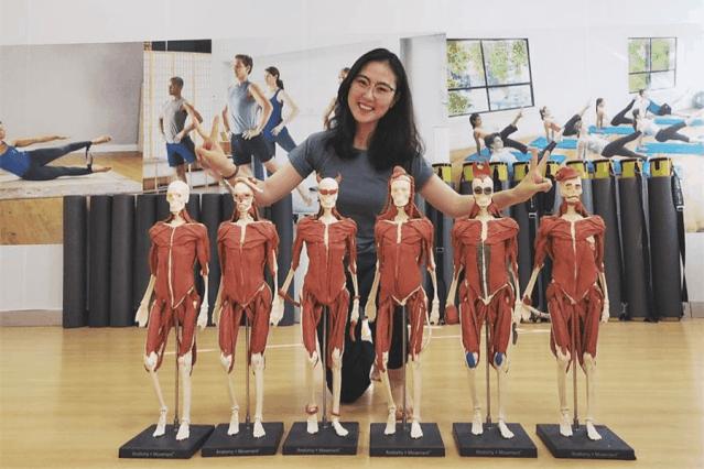 颈椎脖子僵硬酸痛缓解动作,脖子僵硬酸痛简单3个动作搞定