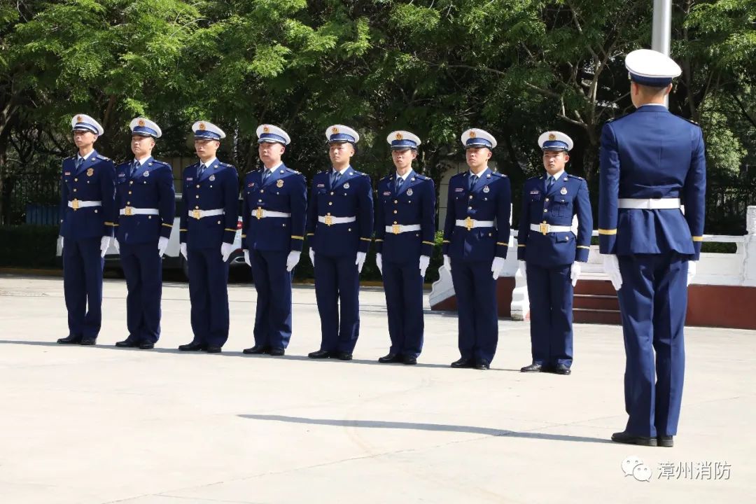 条令学习月活动部署会,条令条例学习月活动之队列训练
