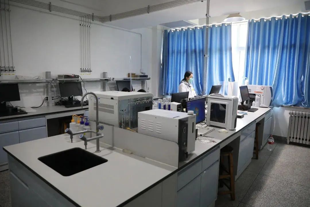 同学毕业论文大全,大家毕业论文是怎么写的