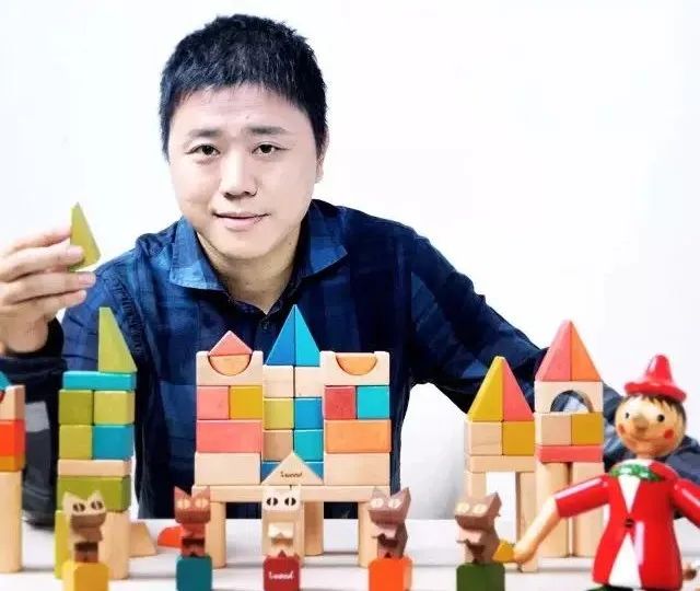 浜戝拰闈為仐,涓変唬鎵嬭壓浜虹殑鍧氭寔