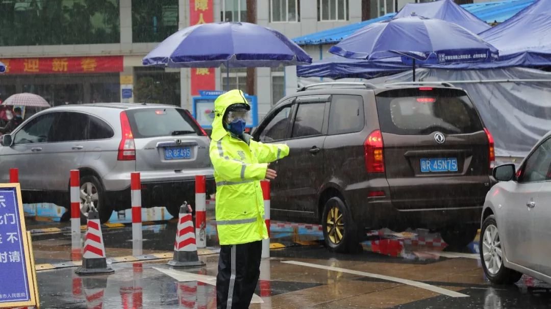 一往无前青春无悔,勇往直前无悔青春