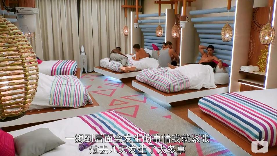 浼犺涓殑杩愬姩瑙嗛,澶氫汉鍥綋杩愬姩