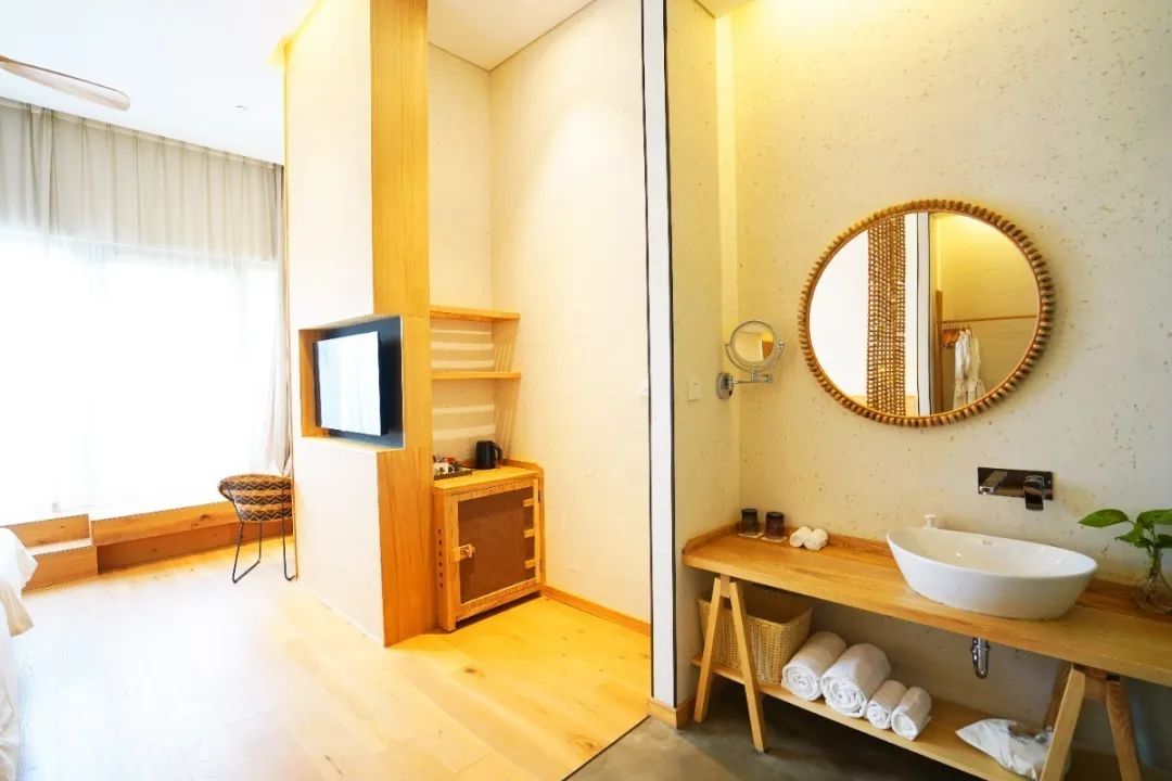 上海迪士尼免费6日游,上海迪士尼乐园中午入园门票