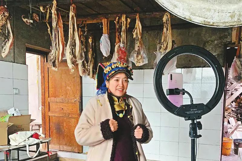 公司助农带货振兴乡村,感谢企业购买农产品助力乡村振兴