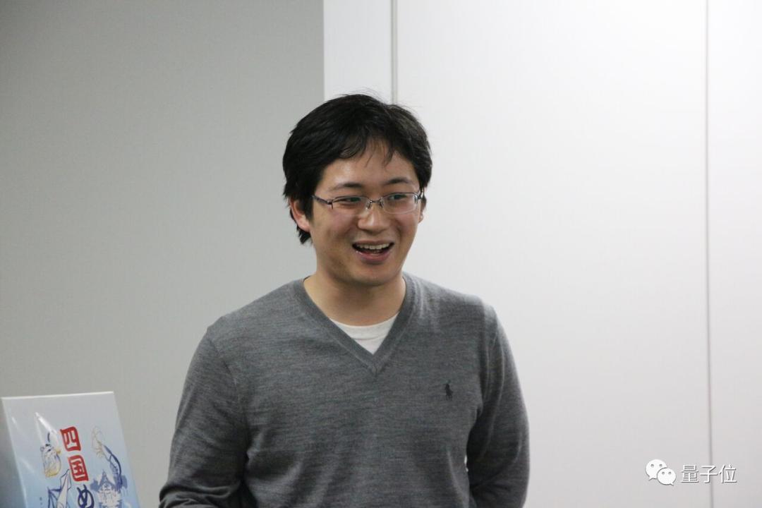 哆啦a梦在口袋里掏出玩具,哆啦a梦在口袋里掏出核弹