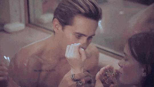 限量抢!祖玛珑爆款香水89元一瓶!蓝风铃、英国梨、鼠尾草都有