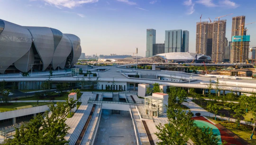 钱塘江南岸最大的地标,钱塘江畔地标性建筑