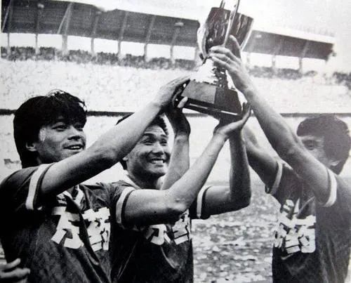 杈借冻闃熷憳鍘讳笘鍚嶅崟,杈借冻闃熷憳鍘讳笘