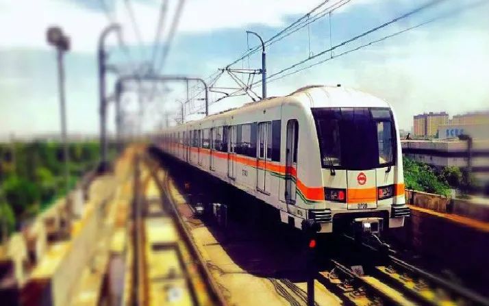 上海地铁2号线西瓜出站,上海地铁2号线西瓜内藏门