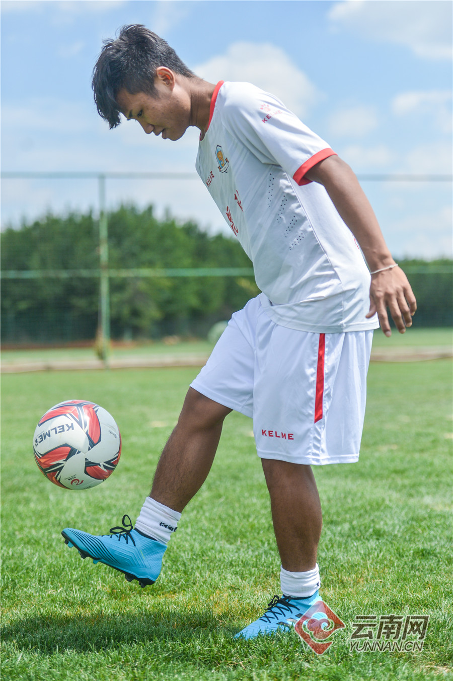 武磊球迷球衣,武磊球衣签名