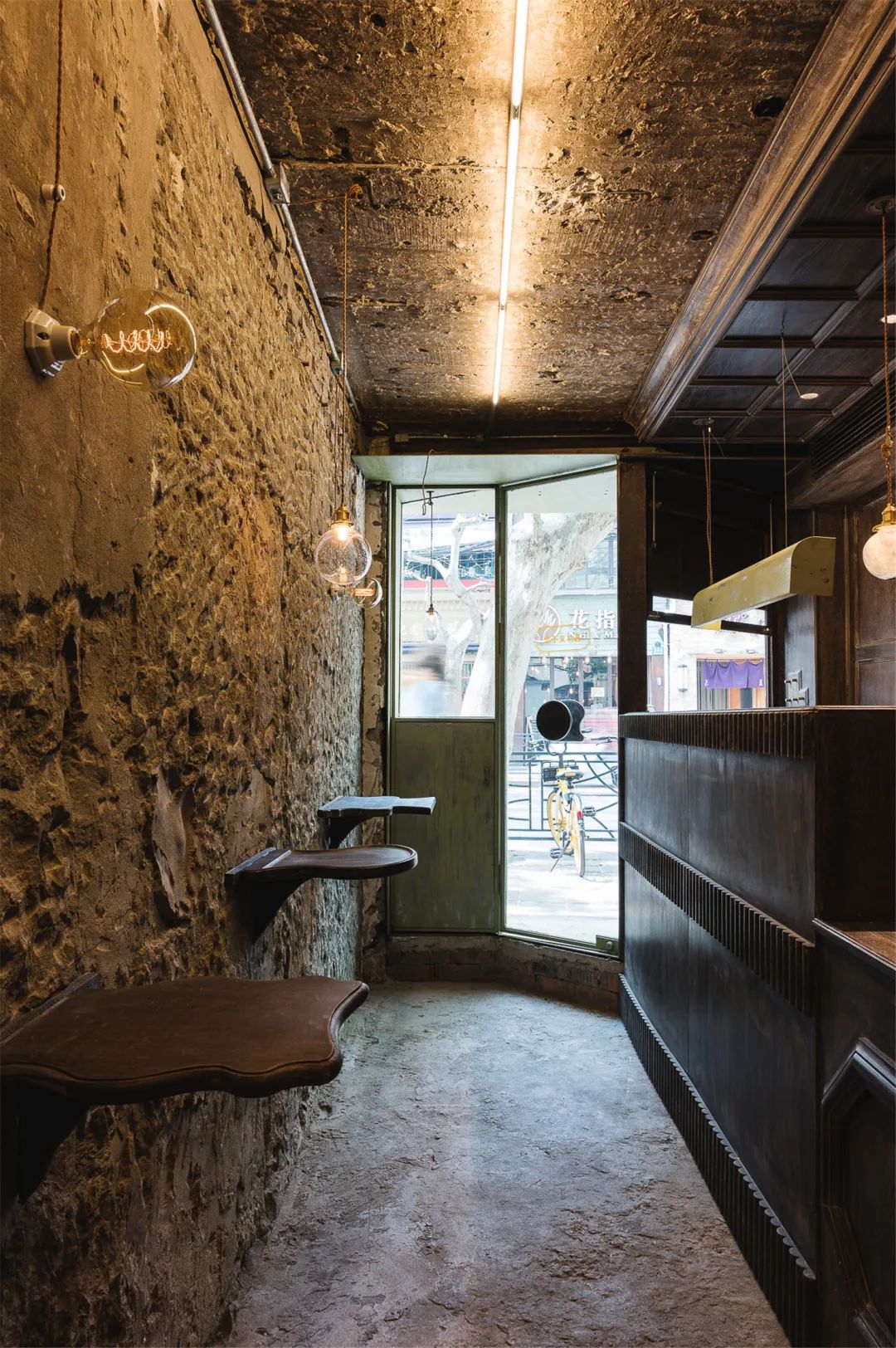 120平网红店铺设计装修,最酷的店铺空间设计