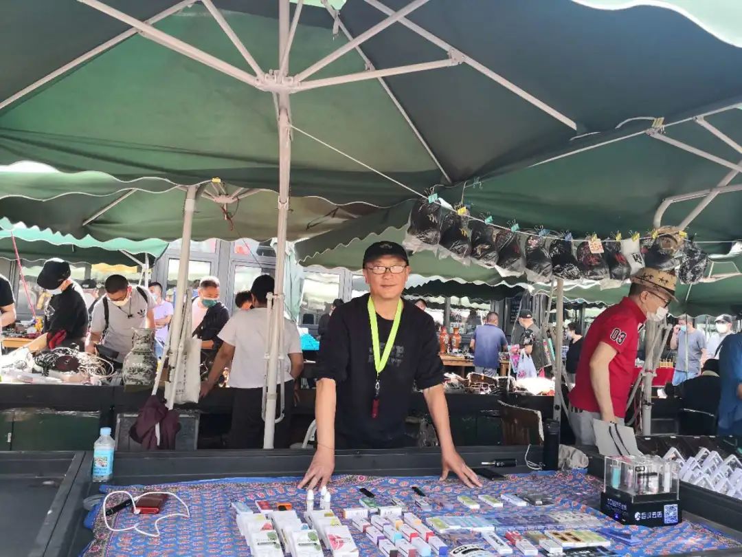 摆摊真的很赚钱吗,还愿意去摆摊吗