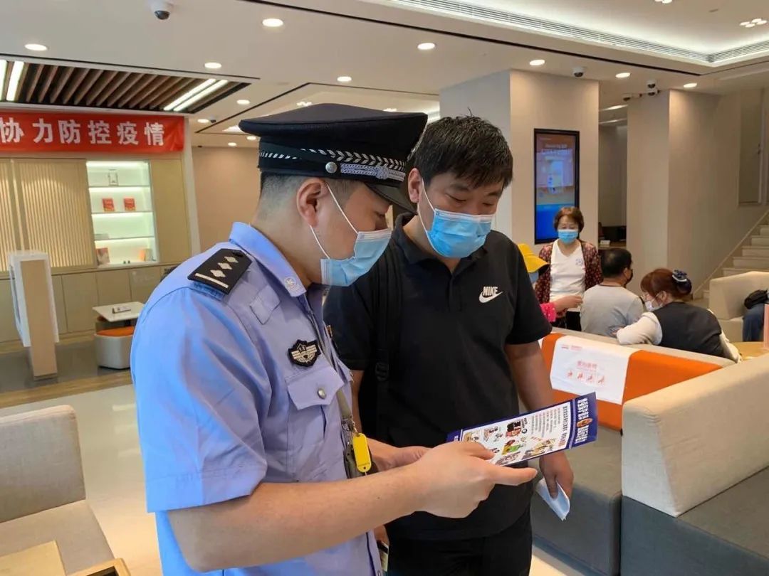 缃戣捶涓轰綍瓒婅捶瓒婄┓,涓轰粈涔堣秺绌疯秺璐蜂笉浜嗘