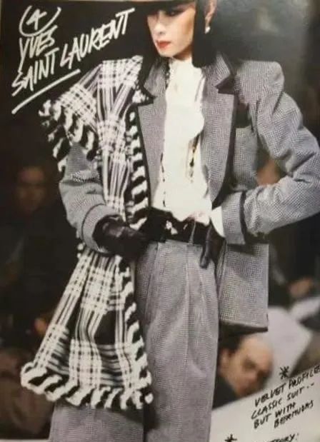 如辉夜姬下凡的鬼魅东瀛美人，逆转一代人的时尚审美