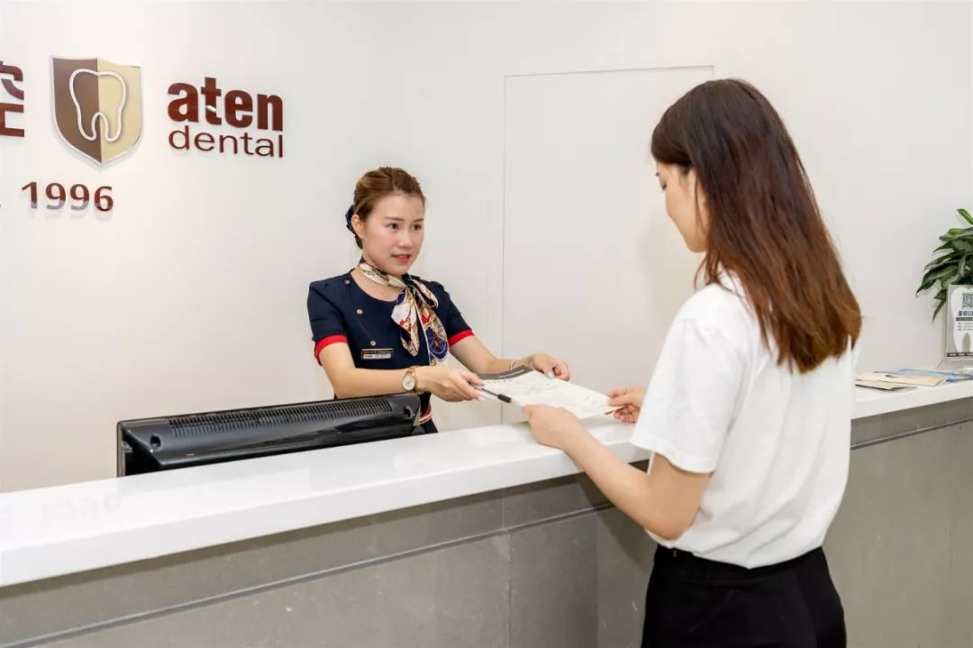 好羡慕别人有一口好牙齿,早日拥有一口整齐更漂亮的牙齿