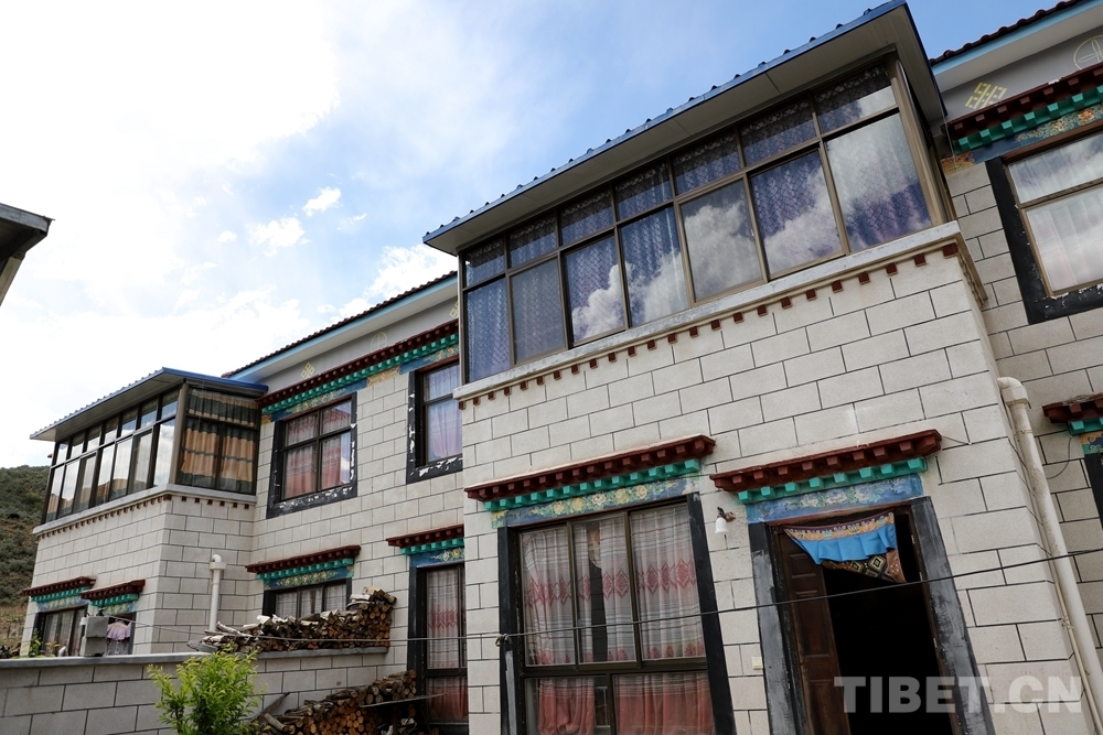 山南加查县易地搬迁,山南农村易地扶贫搬迁