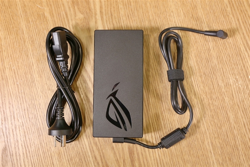 rog枪神4plus对比魔霸新锐,rog笔记本枪神4plus开箱