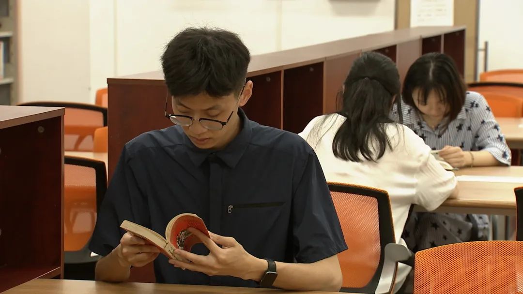 SISU|央视聚焦！这个特殊毕业季，上外学子的就业故事