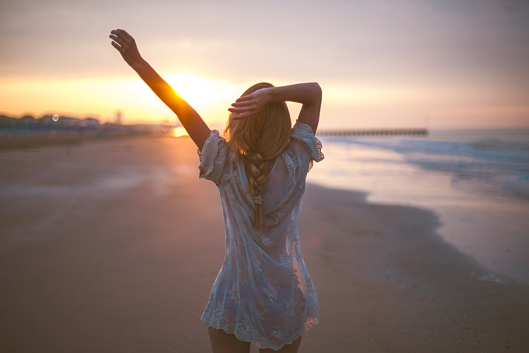 如何选择一款好卫生巾,自信美丽从头开始