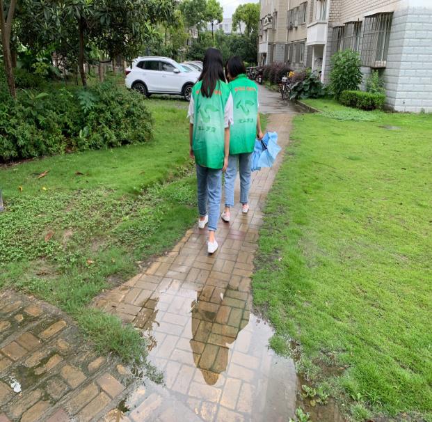 切实做到解民忧暖民心,切实为民服务解难题