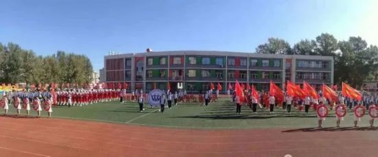 汽开区第四中学,汽开区哪所学校好