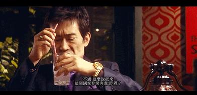 此片堪称，绿茶婊劈腿N男的大型修罗场